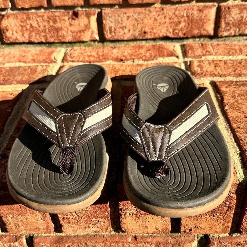 O’Rageous flip flop sandals men’s size 7